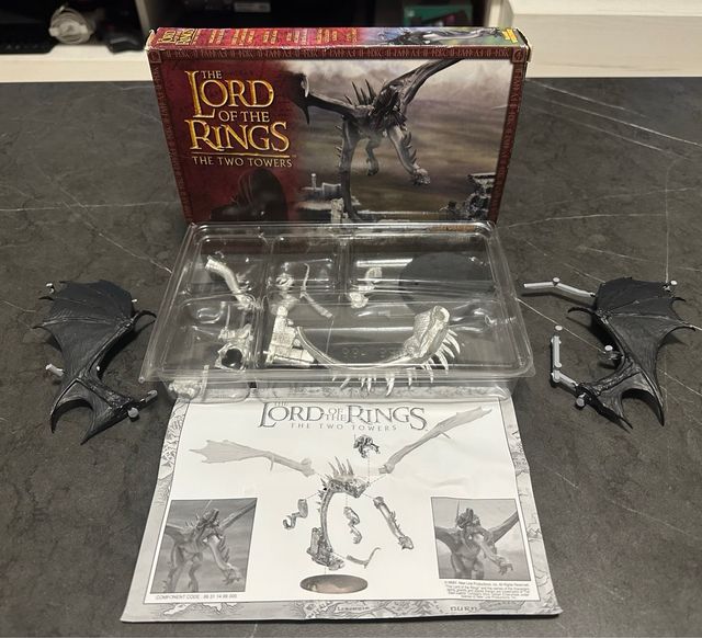 Nazgûl en Bestia Alada con Frodo (ESDLA/Warhammer)