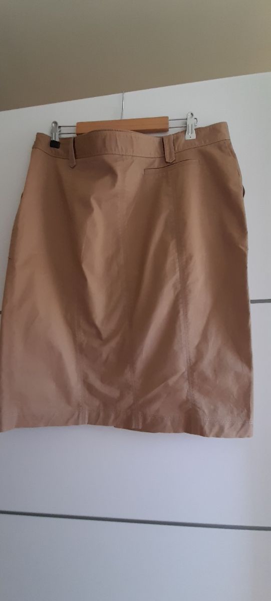 Falda de Purificacion García