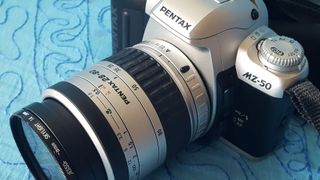 Cámara de fotos PENTAX MZ-50 Reflex analógica