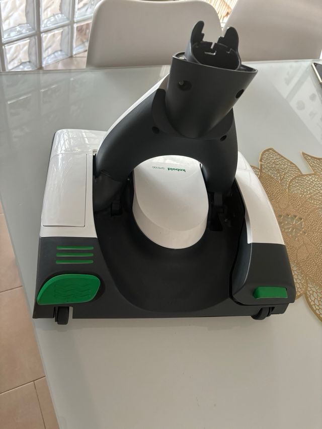 Módulo aspira y friega