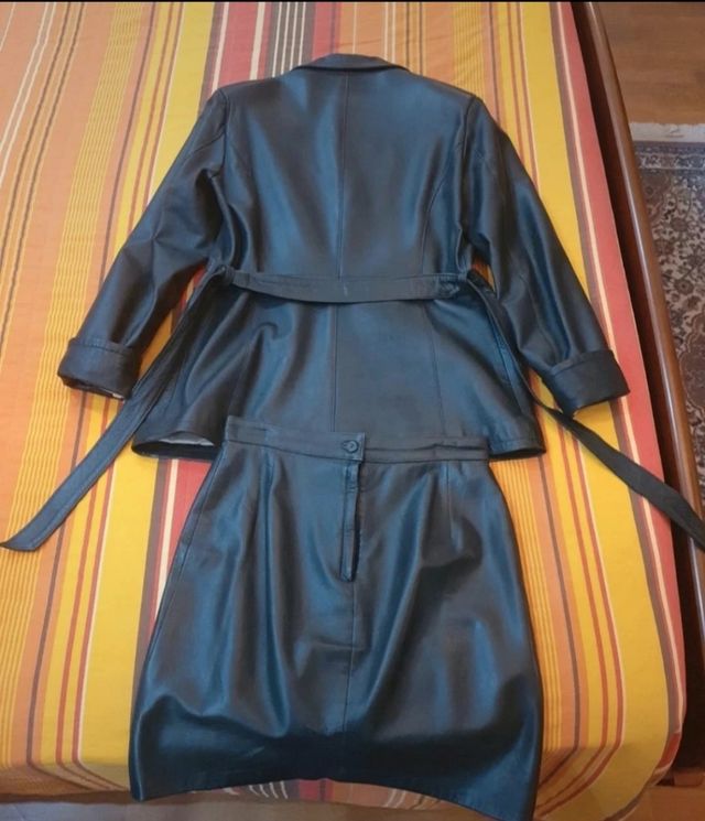 Tailleur in vera pelle
