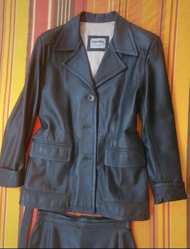 Tailleur in vera pelle