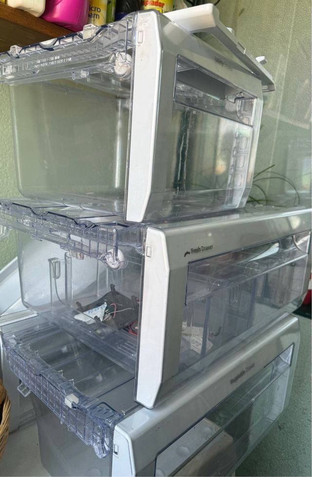 Cajones y estantes nevera amerivana samsung