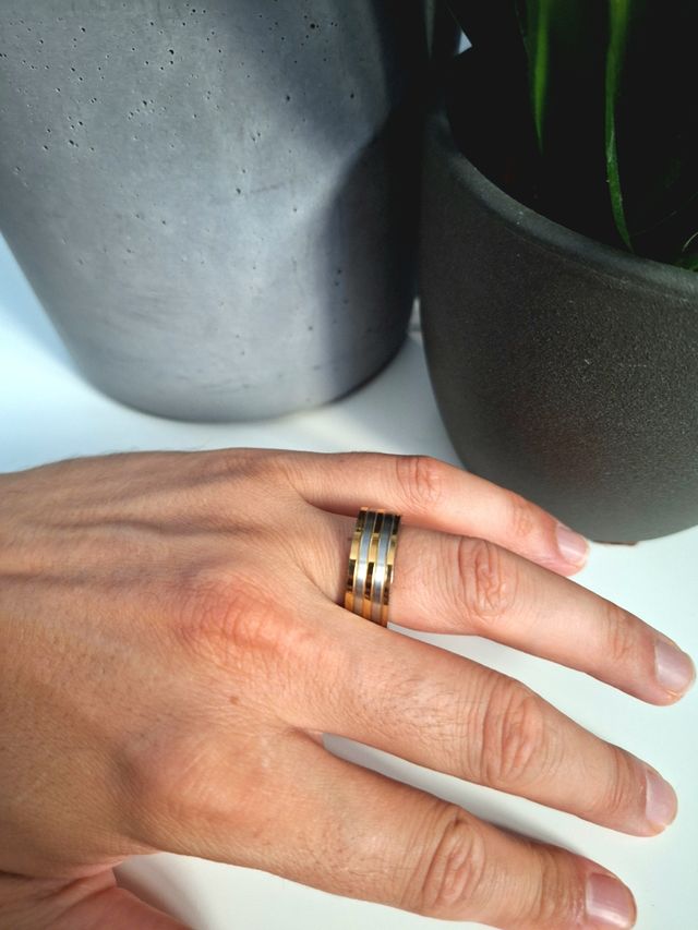 Anillo antiestrés de acero dos colores