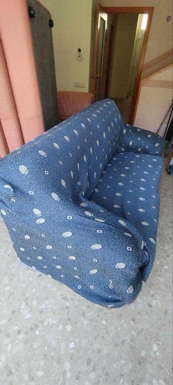 Sofá 3 plazas tapizado en azul