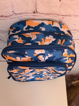 Mochila escolar a estrenar 