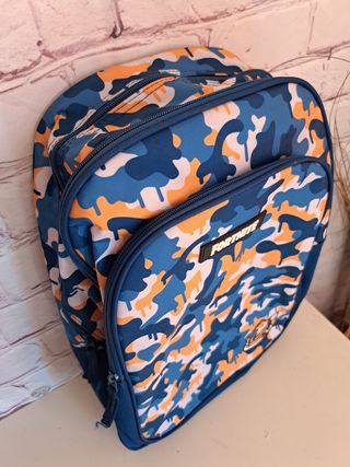 Mochila escolar a estrenar 