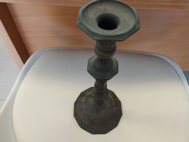 TETERA Y CANDELABRO ANTIGUO LATON