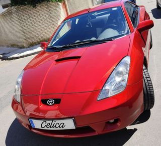 Toyota Celica  año 2000