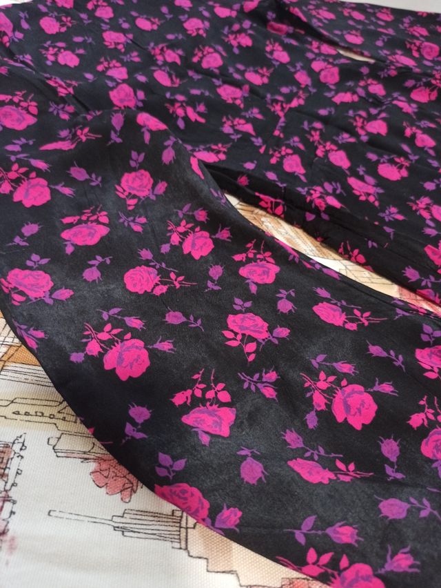 Vestido floreado - Bershka