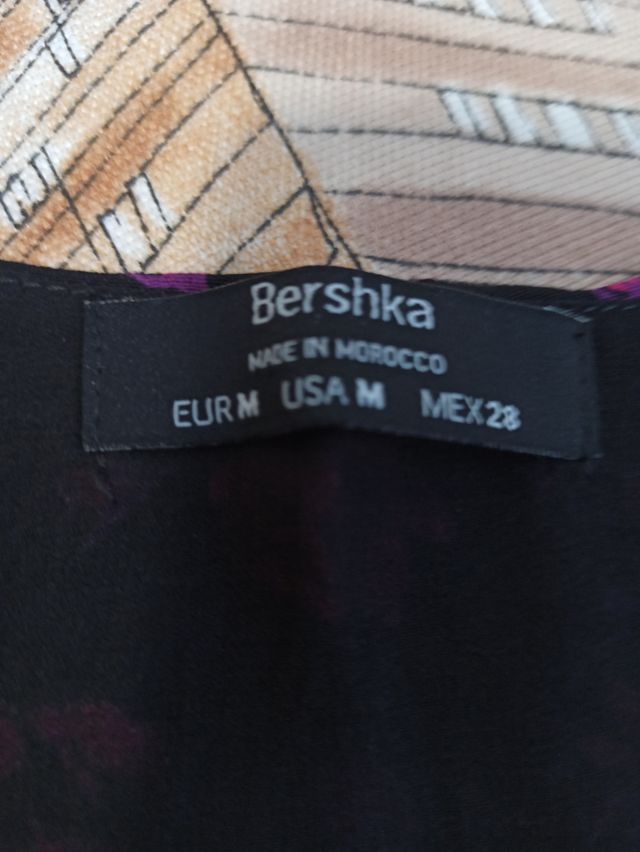 Vestido floreado - Bershka