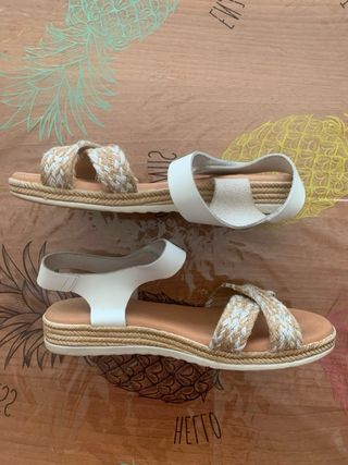 SANDALIAS ESPARTO BLANCAS