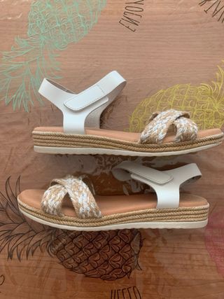 SANDALIAS ESPARTO BLANCAS