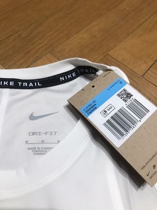 Camiseta tirantes mujer Nike Trail Talla M