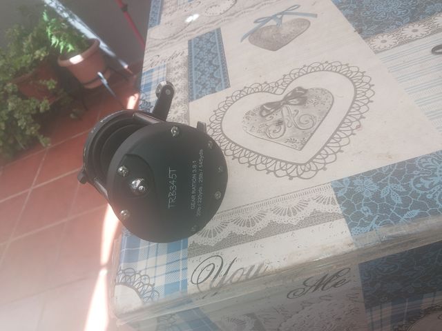 Carrete  de  pesca  de  mar