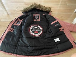 PARKA GEOGRAPHICAL  NORWAY