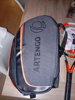 Paletero Artengo y Raqueta