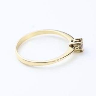 Solitario oro con brillante