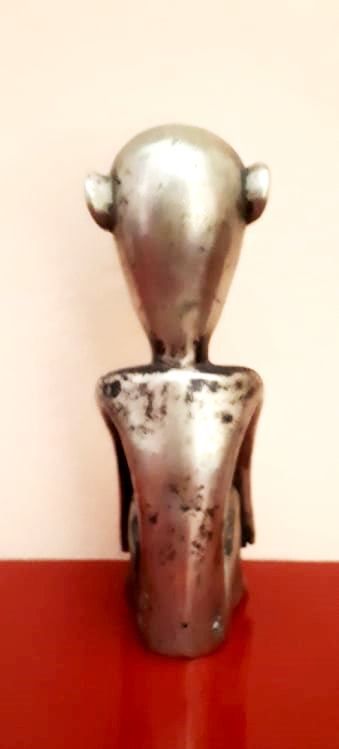 Scultura nota anche come  BULUL Filippine