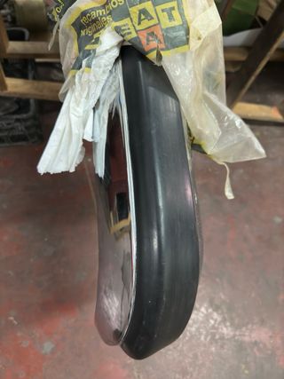 Para Seat 127 CL, paragolpe con goma, 150€ sin gas