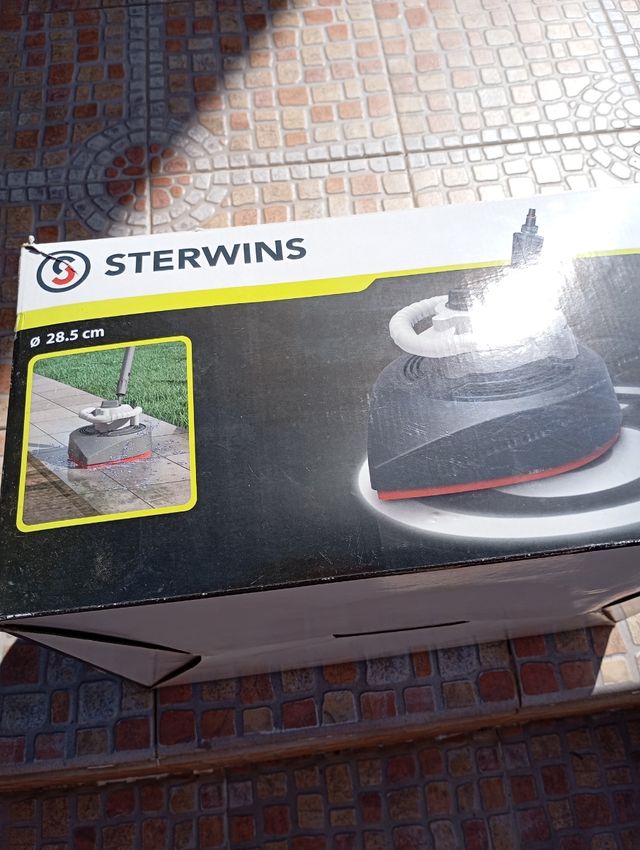 Limpieza de suelos con agua