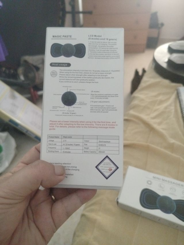 Mini masejeador electrónico