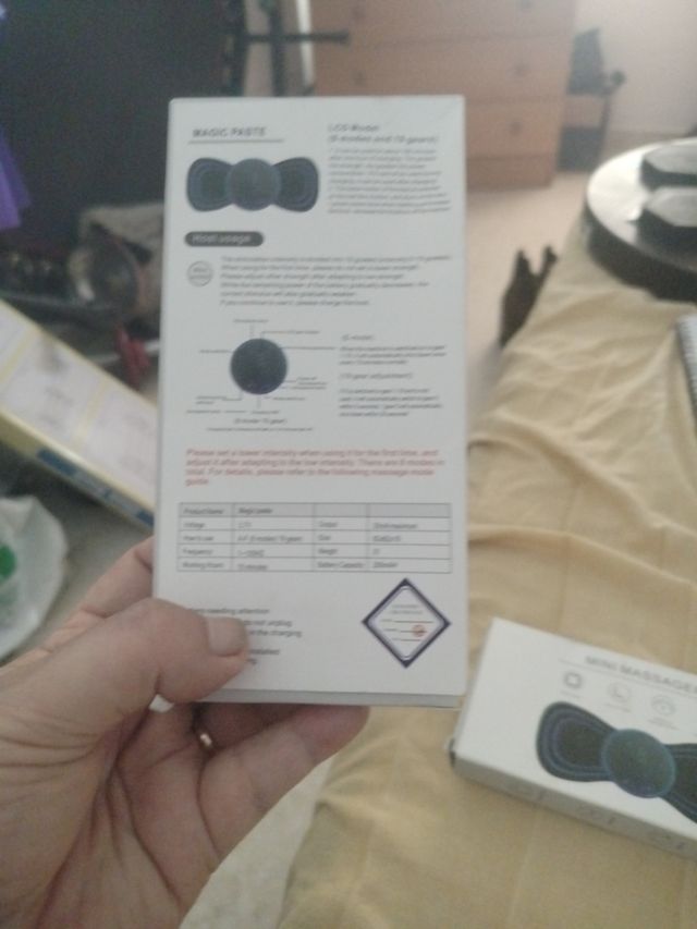 Mini masejeador electrónico