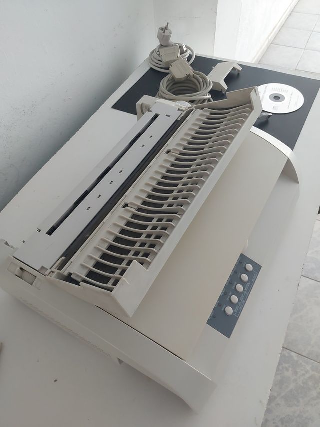 Impresora matricial Fujitsu DL3750 +