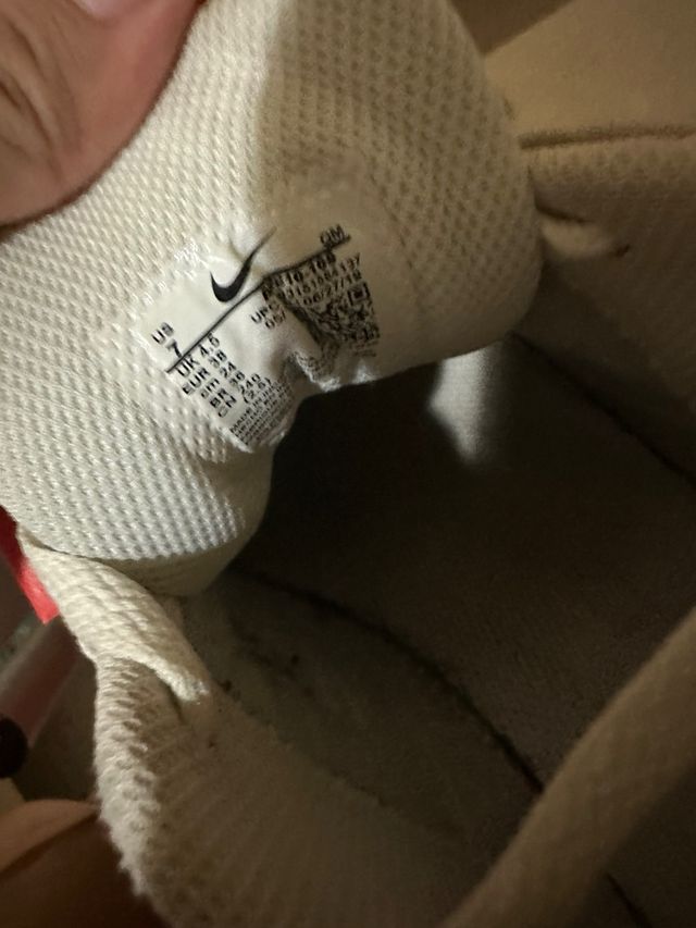 scarpe sneakers Nike Court Royale bianche e oro