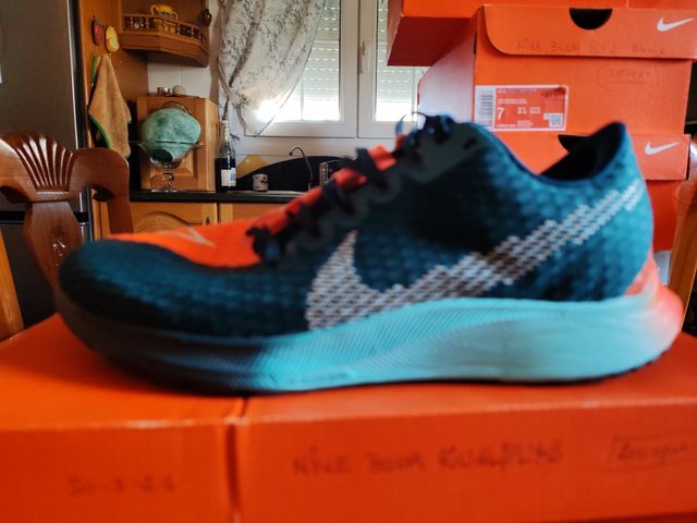 Nike Zoom Rival Fly 2 HKNE 41