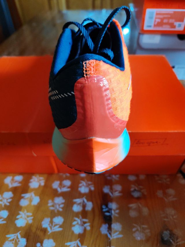 Nike Zoom Rival Fly 2 HKNE 41