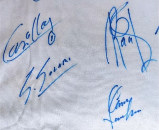 Maglietta firmata Adidas Real Madrid "O Fenómeno" 2