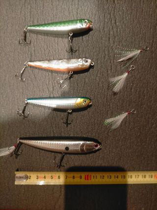 4 Señuelos artificiales pesca mar depredadores.
