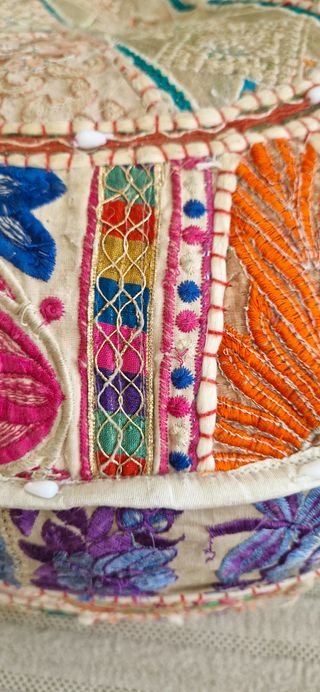 Pouf del designer italiano Oreste Luchetta