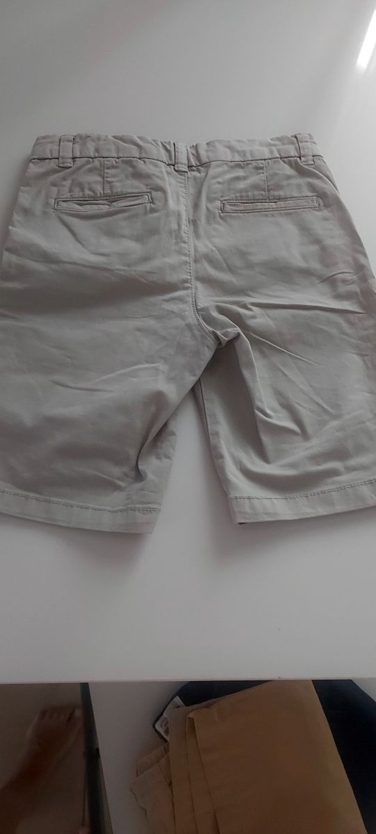 Pantalón corto beige niño 9-10 años