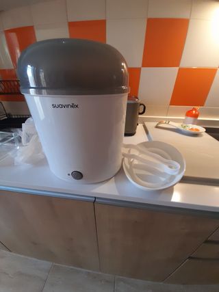 Esterilizador de biberones y chupetes  