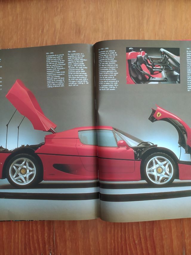 Livro - Ferrari - Em várias línguas