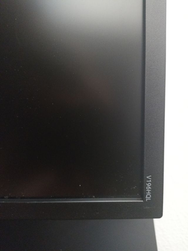Monitor Acer V196HQL
