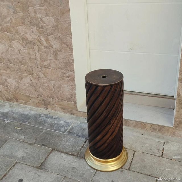 Peana antigua de porcelana base grande esculturas