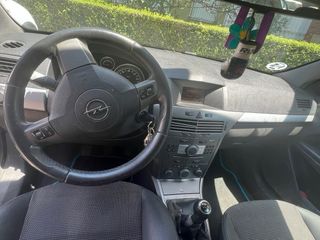 Opel  Astra Opel Astra GTC 2007