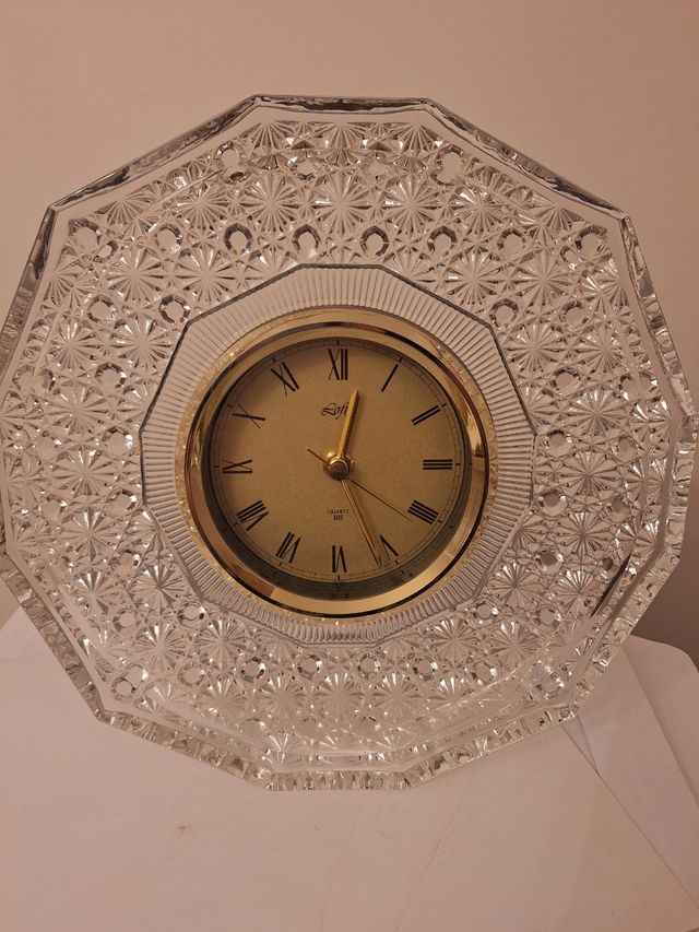Reloj de cristal