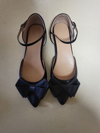 Zapatos negro lazo