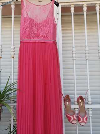 Vestido fiesta y tacones