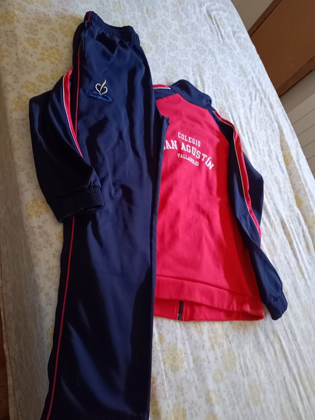 Chándal. 