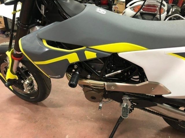 Anticaidas Husqvarna 701 y Gas Gas 700 Sm