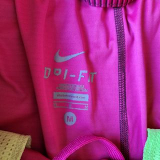 Bermuda Nike