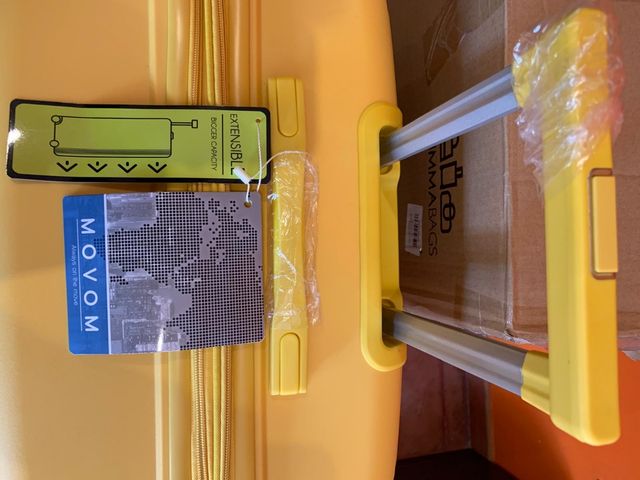 MALETA GRANDE EXPANDIBLE MOVOM