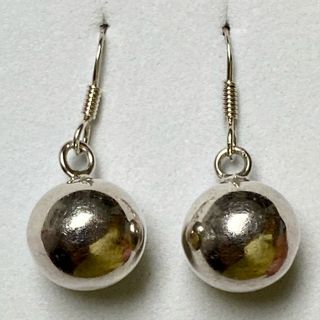 Pendientes con bolas de 9 mm en plata de ley 925