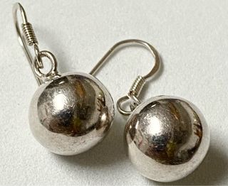 Pendientes con bolas de 9 mm en plata de ley 925