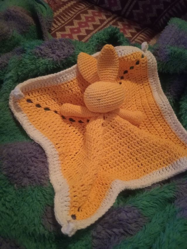 Manta de apego conejito